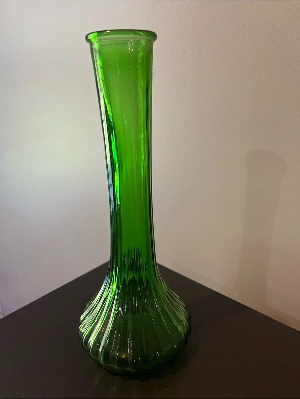 Vintage Hoosier Glass Green 9inch Vase, #4096